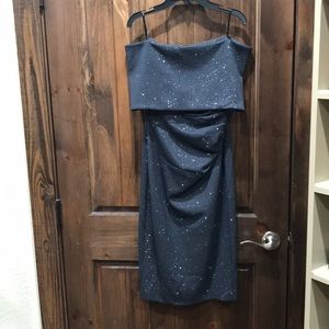 New size 2 Vince Camuto dress